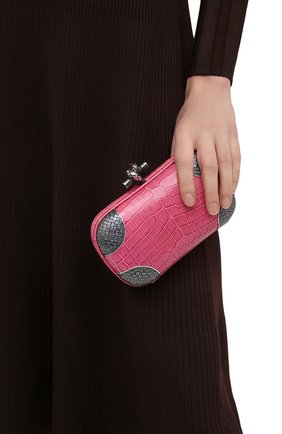 Женский клатч knot BOTTEGA VENETA розового цвета, арт. 113085/VBIB2 | Фото 2 (Размер: mini; Женское Кросс-КТ: Клатч-клатчи, Вечерняя сумка; Материал: Экзотическая кожа)
