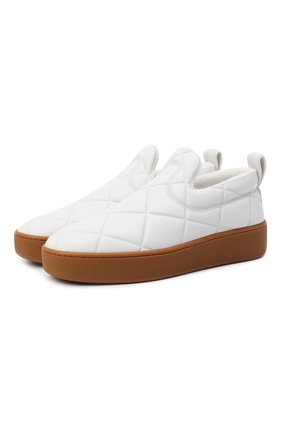 Женские кожаные слипоны BOTTEGA VENETA белого цвета по цене 69000 руб., арт. 639739/V02X0 | Фото 1 Женские кожаные слипоны BOTTEGA VENETA белого цвета, арт. 639739/V02X0 | Фото 1