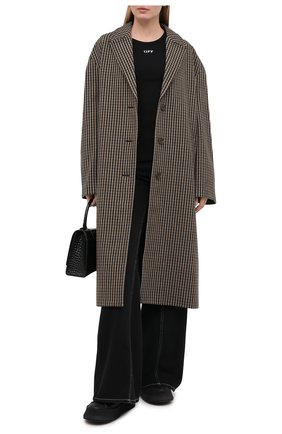 Женское шерстяное пальто ACNE STUDIOS бежевого цвета по цене 85750 руб., арт. A90268 | Фото 2 Женское шерстяное пальто ACNE STUDIOS бежевого цвета, арт. A90268 | Фото 2