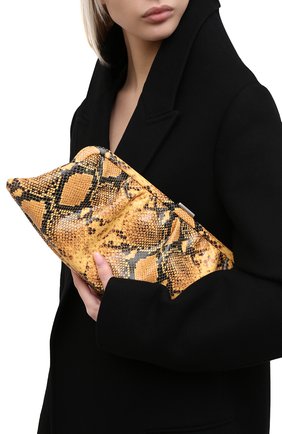 Женский клатч cloud BALENCIAGA коричневого цвета по цене 97300 руб., арт. 618899/13B03 | Фото 2 Женский клатч cloud BALENCIAGA коричневого цвета, арт. 618899/13B03 | Фото 2