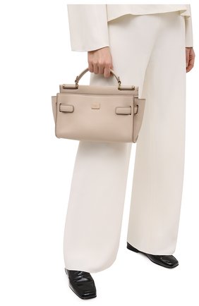 Женская сумка sicily DOLCE & GABBANA бежевого цвета по цене 198000 руб., арт. BB6961/A0041 | Фото 2 Женская сумка sicily DOLCE & GABBANA бежевого цвета, арт. BB6961/A0041 | Фото 2