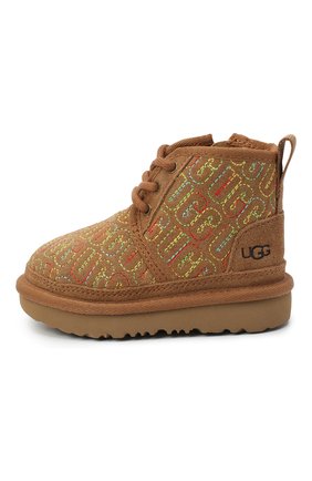 Детские ботинки neumel ii graphic stitch UGG коричневого цвета по цене 8180 руб., арт. 1116170T_CHE | Фото 2 Детские ботинки neumel ii graphic stitch UGG коричневого цвета, арт. 1116170T_CHE | Фото 2 (Материал внешний: Замша; Материал утеплителя: Шерсть)
