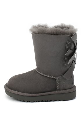 Детские угги bailey bow ii UGG серого цвета по цене 12250 руб., арт. 1017394T_GREY | Фото 2 Детские угги bailey bow ii UGG серого цвета, арт. 1017394T_GREY | Фото 2 (Материал утеплителя: Шерсть, Натуральный мех; Материал внешний: Замша; Кросс-КТ: полусапоги)