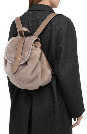 Женский рюкзак BRUNELLO CUCINELLI бежевого цвета по цене 254000 руб., арт. MBFKD2200 | Фото 2 Женский рюкзак BRUNELLO CUCINELLI бежевого цвета, арт. MBFKD2200 | Фото 2
