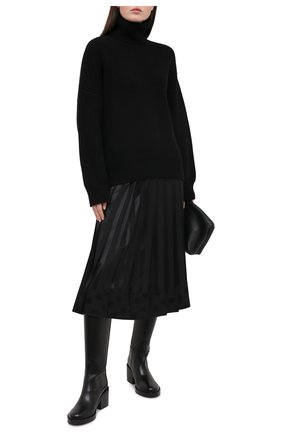 Женская шелковая юбка DOLCE & GABBANA черного цвета по цене 126000 руб., арт. F4BSZT/FJ1HS | Фото 2 Женская шелковая юбка DOLCE & GABBANA черного цвета, арт. F4BSZT/FJ1HS | Фото 2