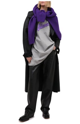 Женская хлопковая футболка VETEMENTS серого цвета по цене 44700 руб., арт. UE51TR760G 1614/W | Фото 2 Женская хлопковая футболка VETEMENTS серого цвета, арт. UE51TR760G 1614/W | Фото 2