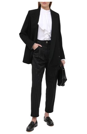 Женские брюки GIORGIO ARMANI черного цвета по цене 87250 руб., арт. 0WHPP0E2/T01V4 | Фото 2 Женские брюки GIORGIO ARMANI черного цвета, арт. 0WHPP0E2/T01V4 | Фото 2