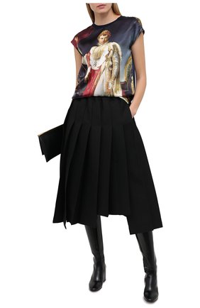 Женский шелковый топ DOLCE & GABBANA синего цвета по цене 65050 руб., арт. F74R3T/G7WVE | Фото 2 Женский шелковый топ DOLCE & GABBANA синего цвета, арт. F74R3T/G7WVE | Фото 2