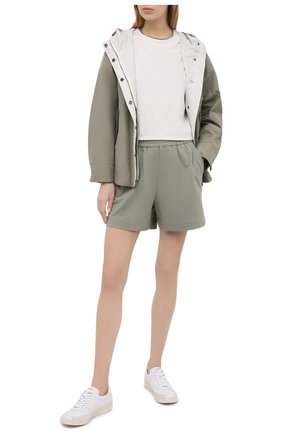 Женские хлопковые шорты BRUNELLO CUCINELLI зеленого цвета по цене 74200 руб., арт. MH827SF389 | Фото 2 Женские хлопковые шорты BRUNELLO CUCINELLI зеленого цвета, арт. MH827SF389 | Фото 2