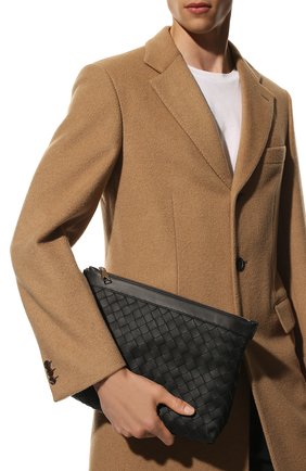 Мужская кожаная папка для документов BOTTEGA VENETA черного цвета по цене 129500 руб., арт. 651852/V0E51 | Фото 2 Мужская кожаная папка для документов BOTTEGA VENETA черного цвета, арт. 651852/V0E51 | Фото 2 (Материал: Натуральная кожа; Размер: medium)