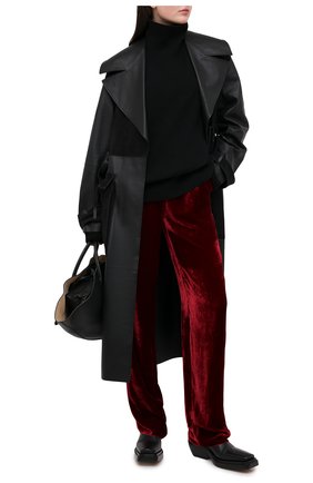 Женские брюки из вискозы и шелка GIORGIO ARMANI красного цвета по цене 112500 руб., арт. 0WHPP0DL/T01I7 | Фото 2 Женские брюки из вискозы и шелка GIORGIO ARMANI красного цвета, арт. 0WHPP0DL/T01I7 | Фото 2