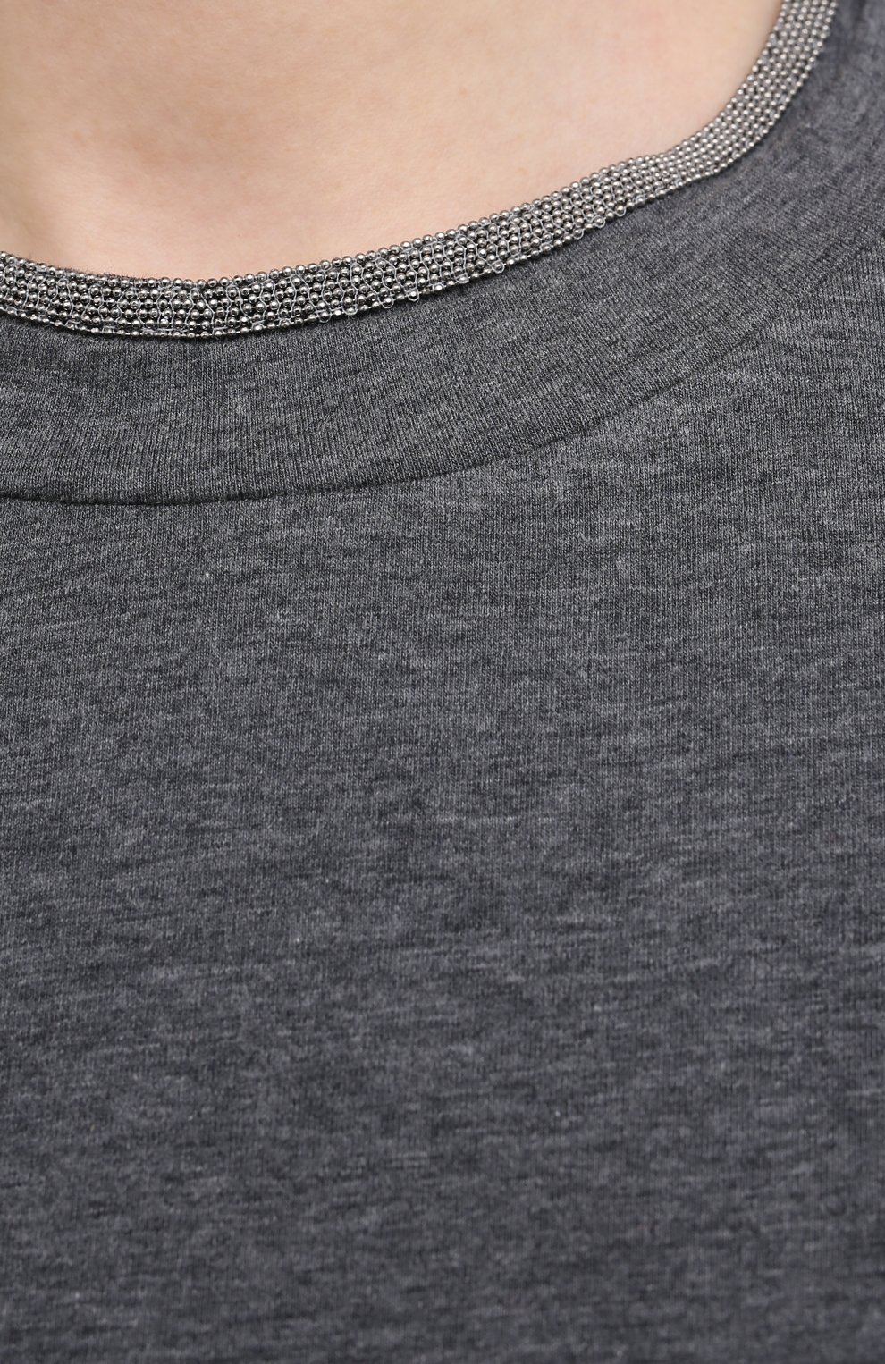 Женская хлопковая футболка BRUNELLO CUCINELLI темно-серого цвета, арт. M0T18BD200 | Фото 5 (Принт: Без принта; Рукава: Короткие; Длина (для топов): Стандартные; Региональные ограничения белый список (Axapta Mercury): RU; Материал внешний: Хлопок; Женское Кросс-КТ: Футболка-одежда; Размерность: Маломерит; Стили: Кэжуэл)