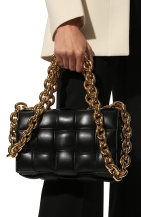 Женская сумка chain cassette BOTTEGA VENETA черного цвета по цене 271500 руб., арт. 631421/VBWZ0 | Фото 2 Женская сумка chain cassette BOTTEGA VENETA черного цвета, арт. 631421/VBWZ0 | Фото 2