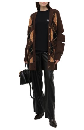 Женская хлопковая футболка VETEMENTS черного цвета по цене 27300 руб., арт. UE51TR720B 1611/W | Фото 2 Женская хлопковая футболка VETEMENTS черного цвета, арт. UE51TR720B 1611/W | Фото 2