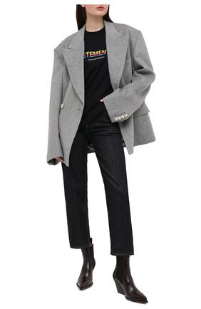 Женская хлопковая футболка VETEMENTS черного цвета по цене 32300 руб., арт. UE51TR620B 1611/W | Фото 2 Женская хлопковая футболка VETEMENTS черного цвета, арт. UE51TR620B 1611/W | Фото 2