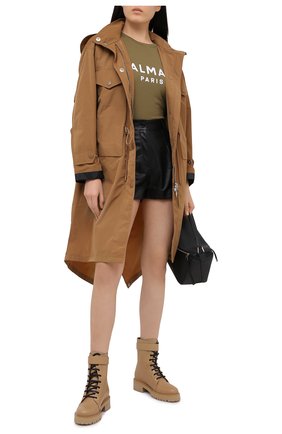Женский плащ BURBERRY бежевого цвета по цене 86000 руб., арт. 8037270 | Фото 2 Женский плащ BURBERRY бежевого цвета, арт. 8037270 | Фото 2