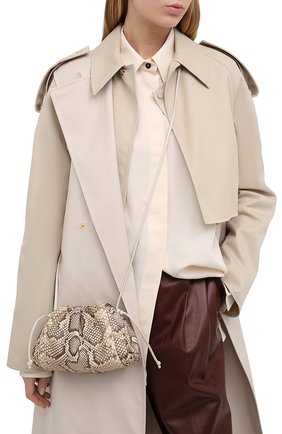 Женский клатч из кожи питона BOTTEGA VENETA коричневого цвета по цене 182500 руб., арт. 585852/VMAN4/PBIV | Фото 2 Женский клатч из кожи питона BOTTEGA VENETA коричневого цвета, арт. 585852/VMAN4/PBIV | Фото 2