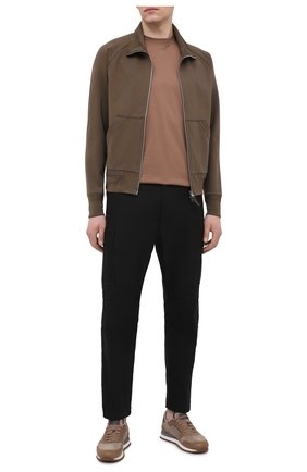 Мужской толстовка TOM FORD зеленого цвета по цене 115000 руб., арт. BW250/TFJ970 | Фото 2 Мужской толстовка TOM FORD зеленого цвета, арт. BW250/TFJ970 | Фото 2 (Мужское Кросс-КТ: Толстовка-одежда; Длина (для топов): Стандартные; Рукава: Длинные; Материал внешний: Хлопок; Стили: Спорт-шик)
