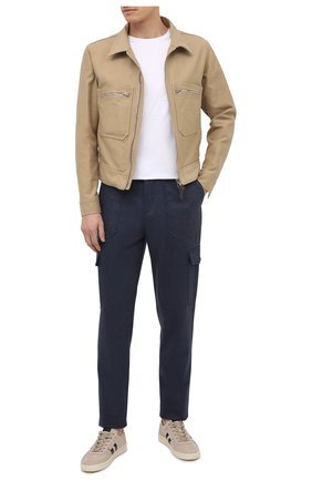 Мужская хлопковая куртка TOM FORD бежевого цвета, арт. BW028/TF0301 | Фото 2 (Материал внешний: Хлопок; Кросс-КТ: Ветровка, Куртка; Рукава: Длинные; Стили: Кэжуэл; Длина (верхняя одежда): Короткие; Региональные ограничения белый список (Axapta Mercury): RU)