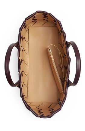 Женская сумка-тоут BOTTEGA VENETA фиолетового цвета по цене 374500 руб., арт. 630817/VMAY3 | Фото 2 Женская сумка-тоут BOTTEGA VENETA фиолетового цвета, арт. 630817/VMAY3 | Фото 2