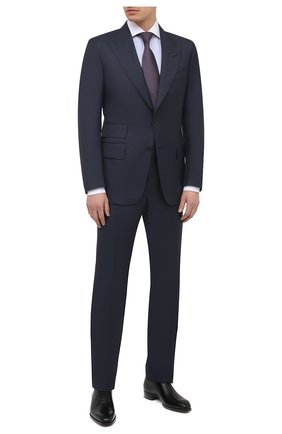 Мужская хлопковая сорочка TOM FORD синего цвета по цене 57250 руб., арт. 9FT022/94SWAX | Фото 2 Мужская хлопковая сорочка TOM FORD синего цвета, арт. 9FT022/94SWAX | Фото 2 (Мужское Кросс-КТ: Сорочка-одежда; Материал внешний: Хлопок; Стили: Классический; Манжеты: На пуговицах; Рубашки М: Slim Fit; Длина (для топов): Стандартные; Принт: Полоска; Рукава: Длинные; Случай: Формальный; Воротник: Акула; Региональные ограничения белый список (Axapta Mercury): RU)