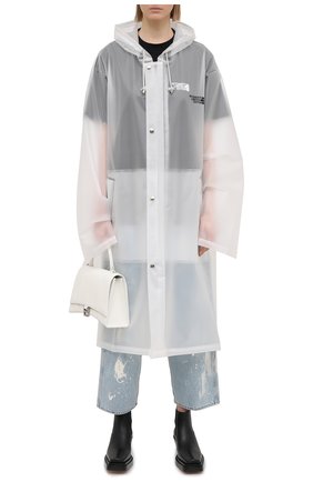 Женский плащ VETEMENTS белого цвета по цене 69550 руб., арт. UE51C0100T 1309/W | Фото 2 Женский плащ VETEMENTS белого цвета, арт. UE51C0100T 1309/W | Фото 2