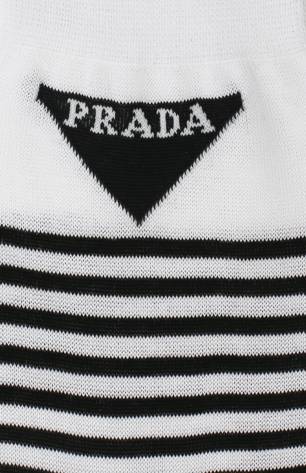 Детские хлопковые носки PRADA черно-белого цвета по цене 12000 руб., арт. UCL732-793-F0964-202 | Фото 2 Детские хлопковые носки PRADA черно-белого цвета, арт. UCL732-793-F0964-202 | Фото 2 (Материал: Текстиль, Хлопок; Кросс-КТ: бельё)