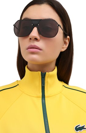 Женские солнцезащитные очки BOTTEGA VENETA черного цвета по цене 37950 руб., арт. BV1068S 001 | Фото 2 Женские солнцезащитные очки BOTTEGA VENETA черного цвета, арт. BV1068S 001 | Фото 2