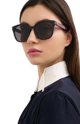 Женские солнцезащитные очки GUCCI черного цвета по цене 28250 руб., арт. GG0855SK 002 | Фото 2 Женские солнцезащитные очки GUCCI черного цвета, арт. GG0855SK 002 | Фото 2