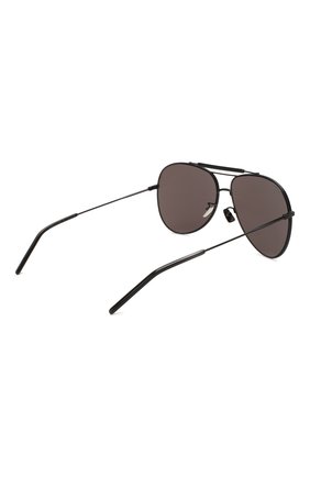 Женские солнцезащитные очки SAINT LAURENT черного цвета по цене 35900 руб., арт. CLASSIC 11 0VER 002 | Фото 5 Женские солнцезащитные очки SAINT LAURENT черного цвета, арт. CLASSIC 11 0VER 002 | Фото 5 (Тип очков: С/з; Очки форма: Авиаторы; Оптика Гендер: оптика-унисекс)
