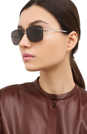 Женские солнцезащитные очки SAINT LAURENT черного цвета по цене 33800 руб., арт. SL 417 001 | Фото 2 Женские солнцезащитные очки SAINT LAURENT черного цвета, арт. SL 417 001 | Фото 2