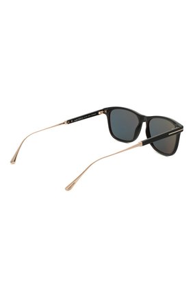 Мужские солнцезащитные очки TOM FORD синего цвета по цене 39100 руб., арт. TF813 01V | Фото 4 Мужские солнцезащитные очки TOM FORD синего цвета, арт. TF813 01V | Фото 4