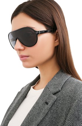 Женские солнцезащитные очки TOM FORD черного цвета по цене 28500 руб., арт. TF814-N 01A | Фото 2 Женские солнцезащитные очки TOM FORD черного цвета, арт. TF814-N 01A | Фото 2