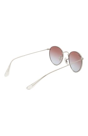 Женские солнцезащитные очки RAY-BAN серебряного цвета по цене 0 руб., арт. 9547S-212/I8 | Фото 3 Женские солнцезащитные очки RAY-BAN серебряного цвета, арт. 9547S-212/I8 | Фото 3 (Кросс-КТ: С/з-унисекс; Региональные ограничения белый список (Axapta Mercury): RU; Тип очков: С/з; Очки форма: Круглые; Оптика Гендер: оптика-унисекс)