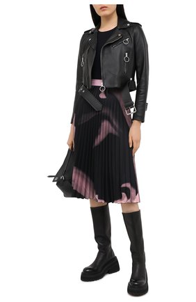 Женская плиссированная юбка OFF-WHITE розового цвета по цене 73050 руб., арт. 0WCC056R21FAB001 | Фото 2 Женская плиссированная юбка OFF-WHITE розового цвета, арт. 0WCC056R21FAB001 | Фото 2
