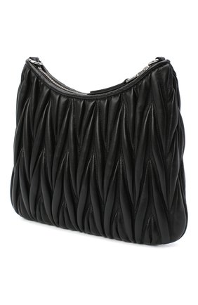 Женская сумка MIU MIU черного цвета, арт. 5BH189-2CE3-F0002-OOO | Фото 3 (Сумки-технические: Сумки через плечо; Материал: Натуральная кожа; Ремень/цепочка: На ремешке; Размер: small)