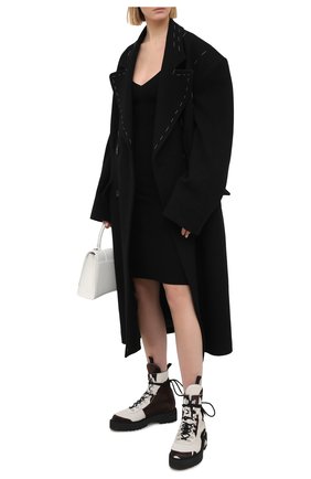 Женское платье из вискозы OFF-WHITE черного цвета по цене 65150 руб., арт. 0WHI022R21KNI001 | Фото 2 Женское платье из вискозы OFF-WHITE черного цвета, арт. 0WHI022R21KNI001 | Фото 2
