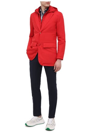 Мужская куртка KITON красного цвета, арт. UW0859MV07T61 | Фото 2 (Материал подклада: Синтетический материал; Кросс-КТ: Ветровка, Куртка; Рукава: Длинные; Материал внешний: Синтетический материал; Стили: Кэжуэл; Длина (верхняя одежда): До середины бедра; Региональные ограничения белый список (Axapta Mercury): RU)