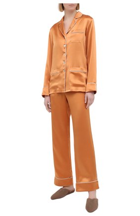 Женская шелковая пижама OLIVIA VON HALLE оранжевого цвета, арт. PS2113 | Фото 1 (Длина (для топов): Стандартные; Рукава: Длинные; Материал внешний: Шелк; Длина (брюки, джинсы): Стандартные; Длина Ж (юбки, платья, шорты): Мини)