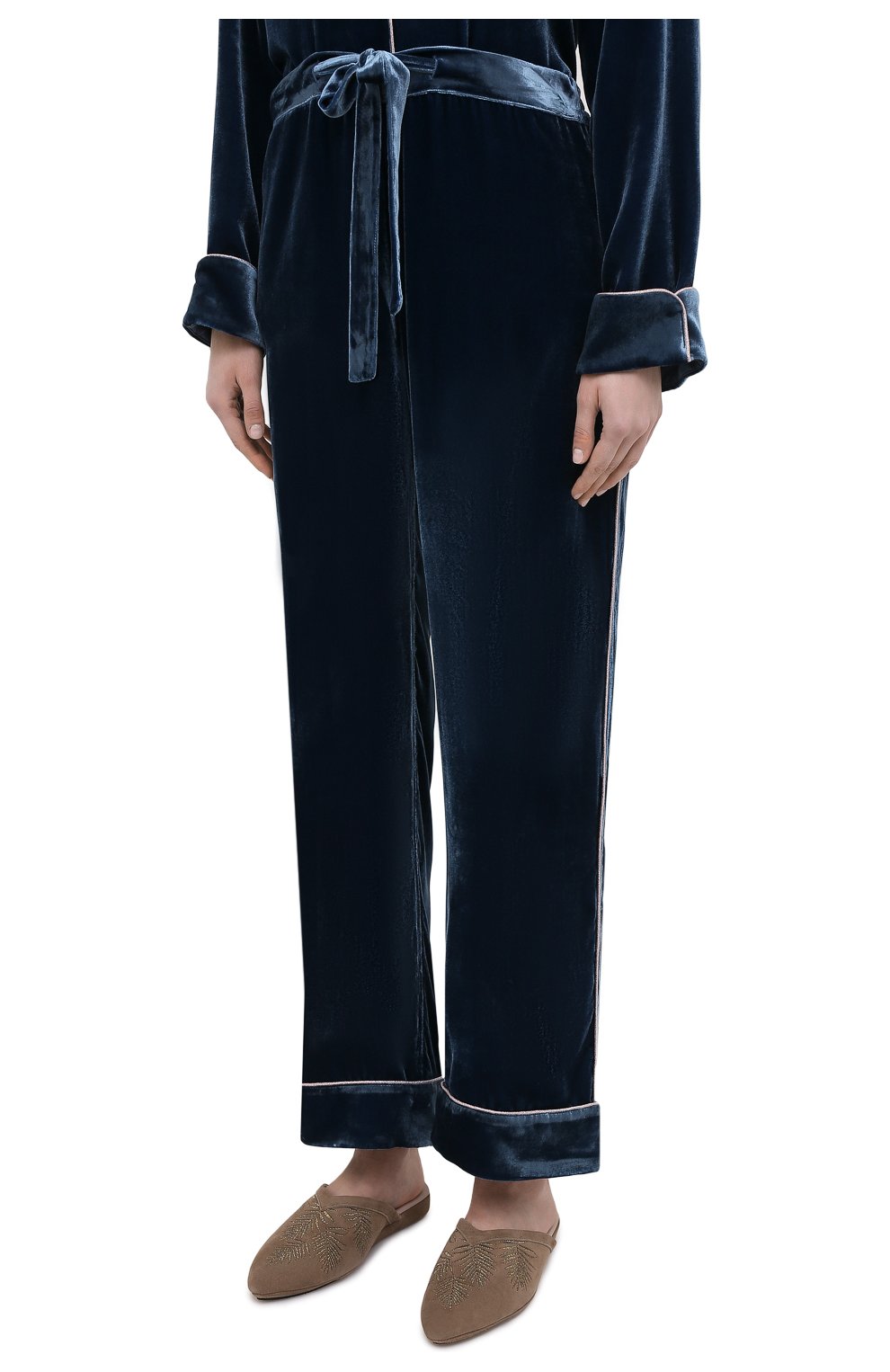 Женская пижама из вискозы и шелка OLIVIA VON HALLE голубого цвета, арт. PS2115 | Фото 4 (Рукава: Длинные; Длина Ж (юбки, платья, шорты): Мини; Длина (брюки, джинсы): Стандартные; Длина (для топов): Стандартные; Материал внешний: Вискоза)