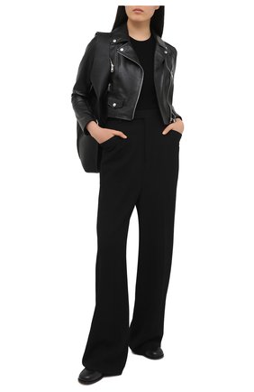 Женская кожаная куртка DOLCE & GABBANA черного цвета по цене 449000 руб., арт. F9I26L/HULF5 | Фото 2 Женская кожаная куртка DOLCE & GABBANA черного цвета, арт. F9I26L/HULF5 | Фото 2