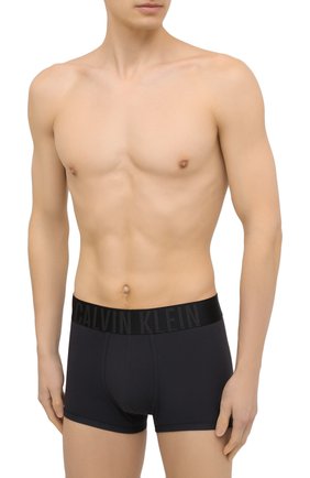Мужские комплект из двух боксеров CALVIN KLEIN красного цвета по цене 3865 руб., арт. NB2602A | Фото 2 Мужские комплект из двух боксеров CALVIN KLEIN красного цвета, арт. NB2602A | Фото 2