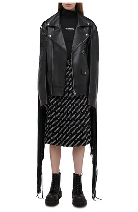 Женская водолазка VETEMENTS черного цвета по цене 40950 руб., арт. WE51TR130B 1332/BLACK | Фото 2 Женская водолазка VETEMENTS черного цвета, арт. WE51TR130B 1332/BLACK | Фото 2