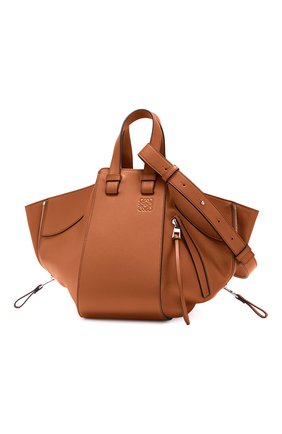 Женская сумка hammock small LOEWE светло-коричневого цвета по цене 182500 руб., арт. 387.30.S35 | Фото 1 Женская сумка hammock small LOEWE светло-коричневого цвета, арт. 387.30.S35 | Фото 1