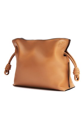 Женская сумка flamenco mini LOEWE бежевого цвета по цене 119500 руб., арт. A411FC2X05 | Фото 2 Женская сумка flamenco mini LOEWE бежевого цвета, арт. A411FC2X05 | Фото 2
