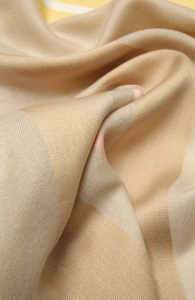 Женская шаль из шелка и шерсти LORO PIANA бежевого цвета по цене 99500 руб., арт. FAL3970 | Фото 2 Женская шаль из шелка и шерсти LORO PIANA бежевого цвета, арт. FAL3970 | Фото 2