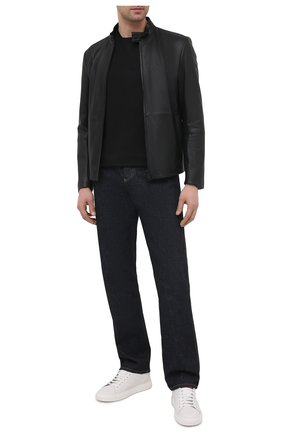 Мужская кожаная куртка EMPORIO ARMANI черного цвета по цене 55850 руб., арт. 01B50P/01P50 | Фото 2 Мужская кожаная куртка EMPORIO ARMANI черного цвета, арт. 01B50P/01P50 | Фото 2