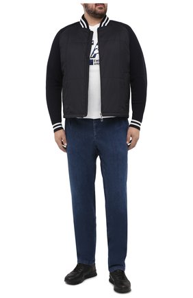 Мужской комбинированный бомбер EMPORIO ARMANI темно-синего цвета по цене 47600 руб., арт. 3K1BQ7/1NZFZ | Фото 2 Мужской комбинированный бомбер EMPORIO ARMANI темно-синего цвета, арт. 3K1BQ7/1NZFZ | Фото 2