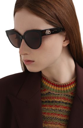 Женские солнцезащитные очки BALENCIAGA коричневого цвета по цене 24700 руб., арт. BB0050S 002 | Фото 2 Женские солнцезащитные очки BALENCIAGA коричневого цвета, арт. BB0050S 002 | Фото 2