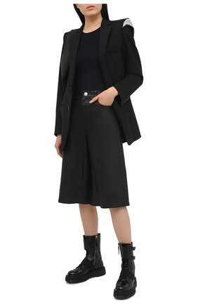 Женские кожаные шорты RAG&BONE черного цвета по цене 96850 руб., арт. WCW20F7004LE04 | Фото 2 Женские кожаные шорты RAG&BONE черного цвета, арт. WCW20F7004LE04 | Фото 2